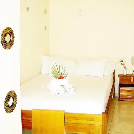 Mat Old Town A * Rethymno (Crete)